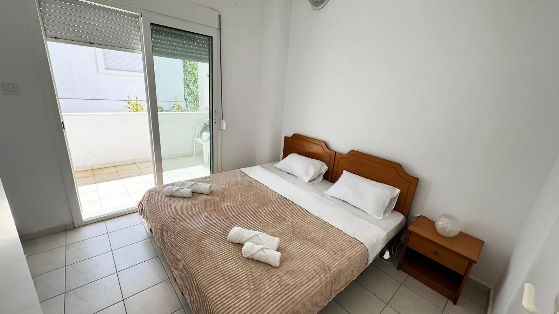 Vila Dionis Paralia Dionysiou 0*,  Grécia